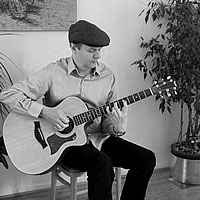 Simon Taylor photo
